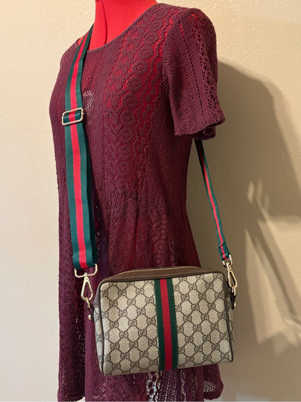 authentic Gucci Sherri line supreme pouch converted to Crossbody
